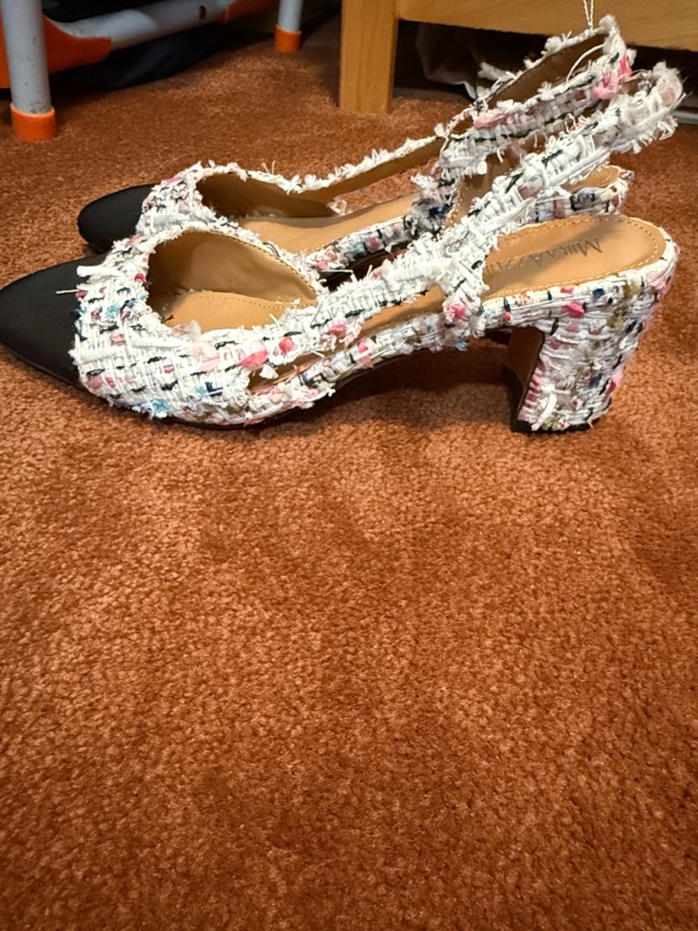 2 pairs Tweed Slingback Heels - Picture 2 of 6